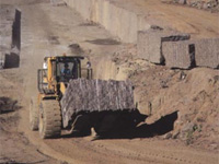 Puolivalmiit lohkareet siirretään viimeistelyyn